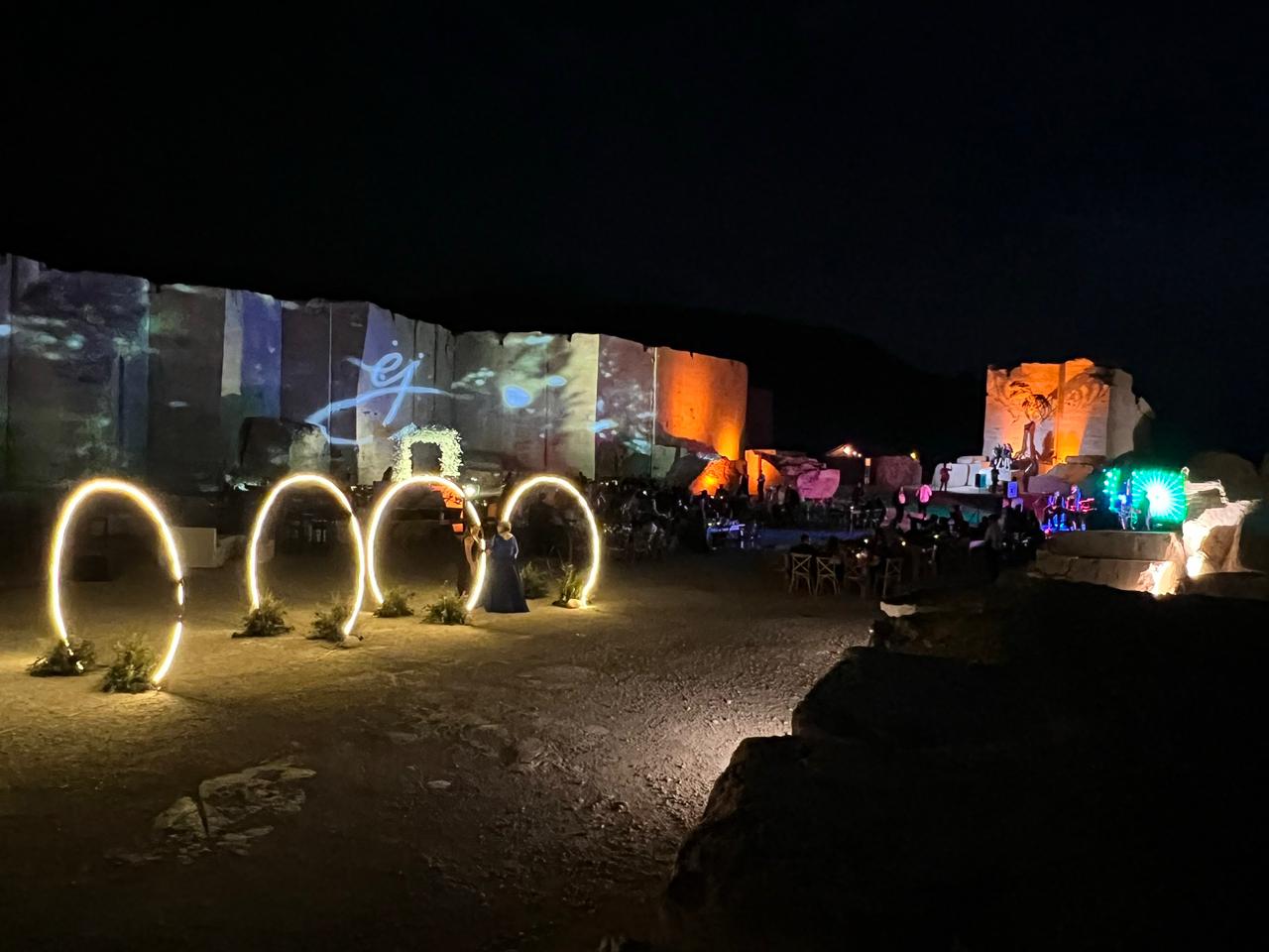 Iluminación de evento social