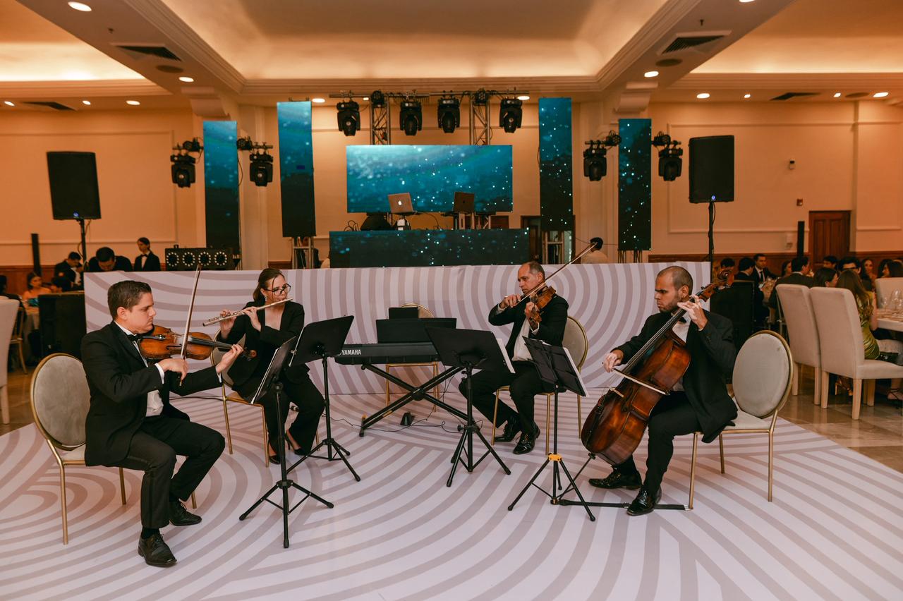 Música en vivo para evento social